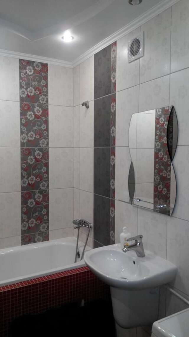 Апартаменты Apartment on Kravchuka 11b Луцк-12